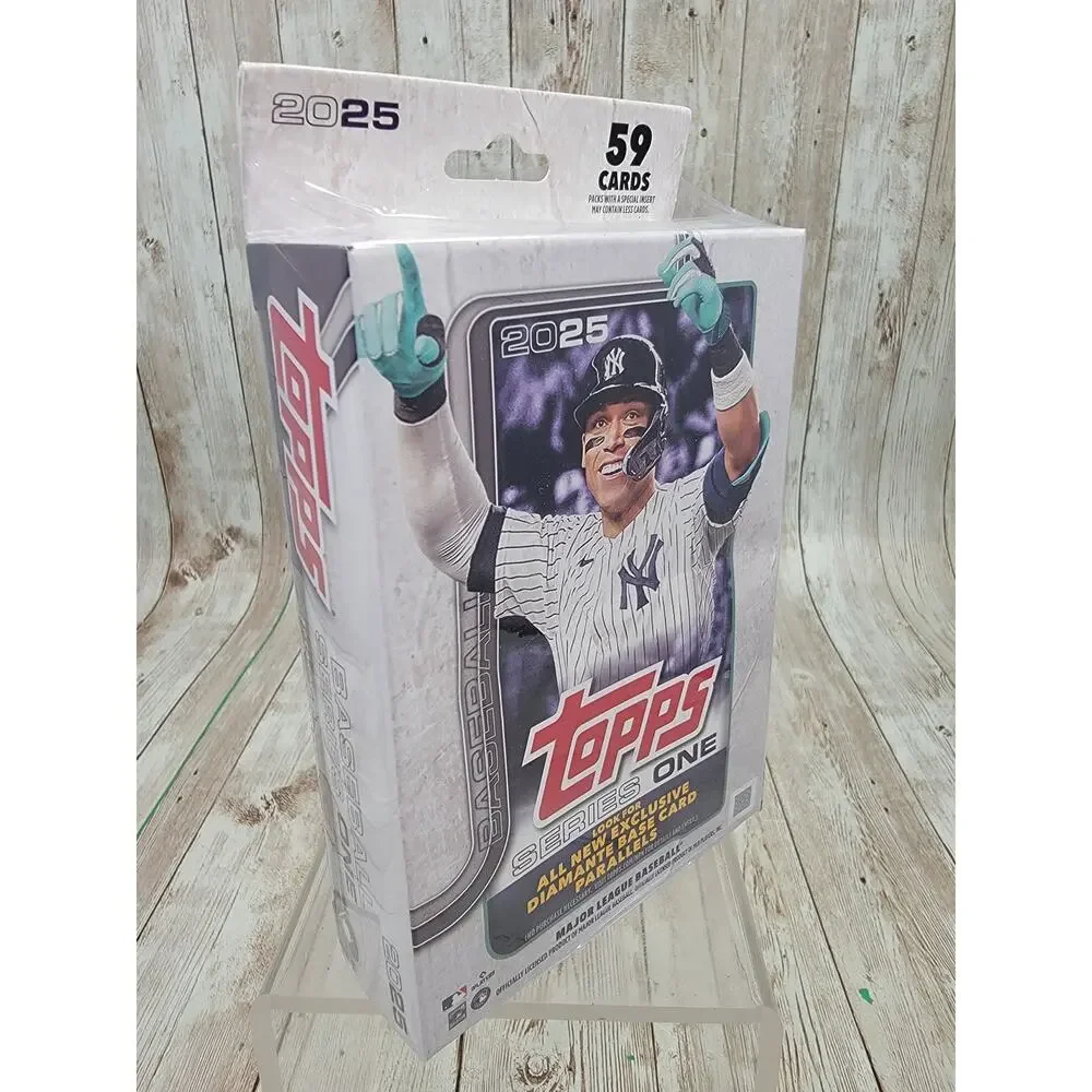 2025 Series 1 Baseball Trading Card Hanger Box (59 Cards)